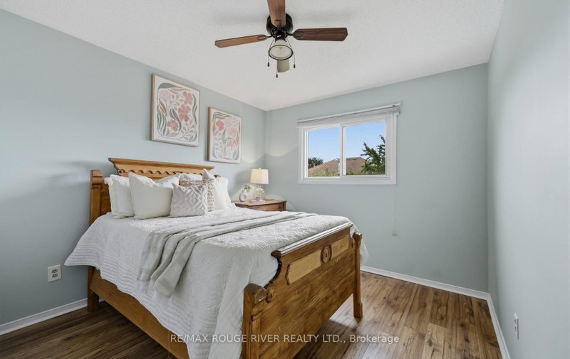 64 Keeble Ajax,Ontario L1T 3R5 — Photo 27