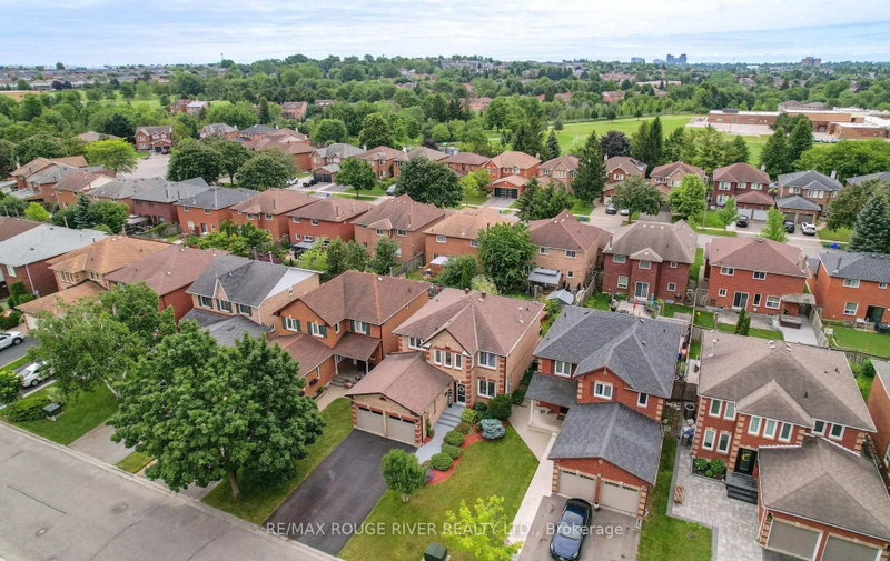 64 Keeble Ajax,Ontario L1T 3R5 — Photo 48
