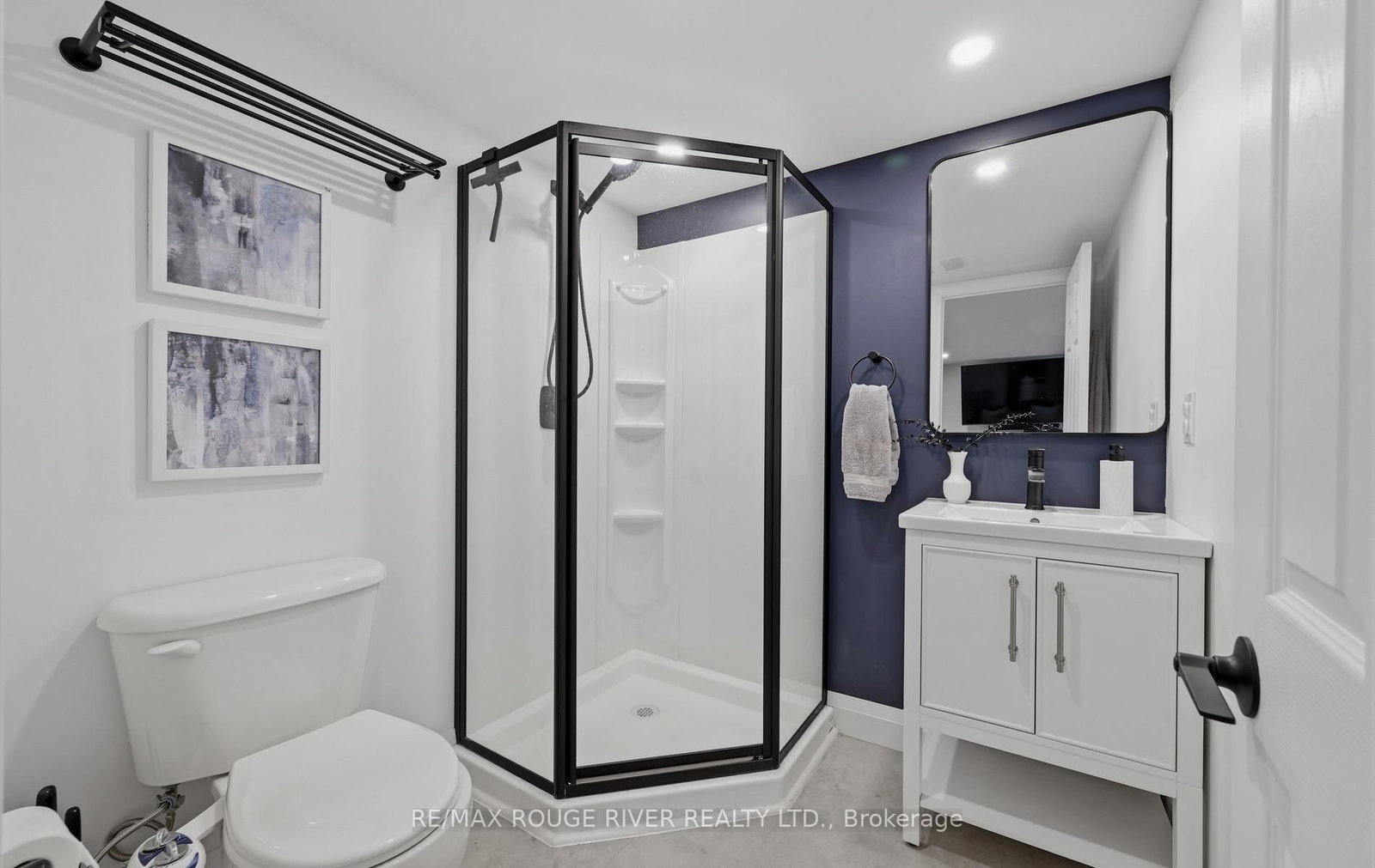 1576 Highway 2 Road • Clarington, ON photo 29