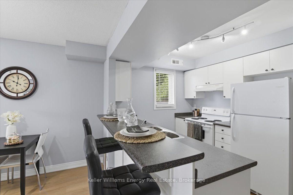 56 Petra Way • #1 • Whitby, ON photo 12