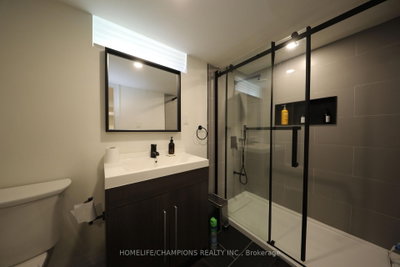 50 Fraserton Crescent — photo 6