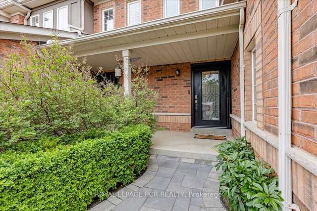 54 Breakwater Drive
