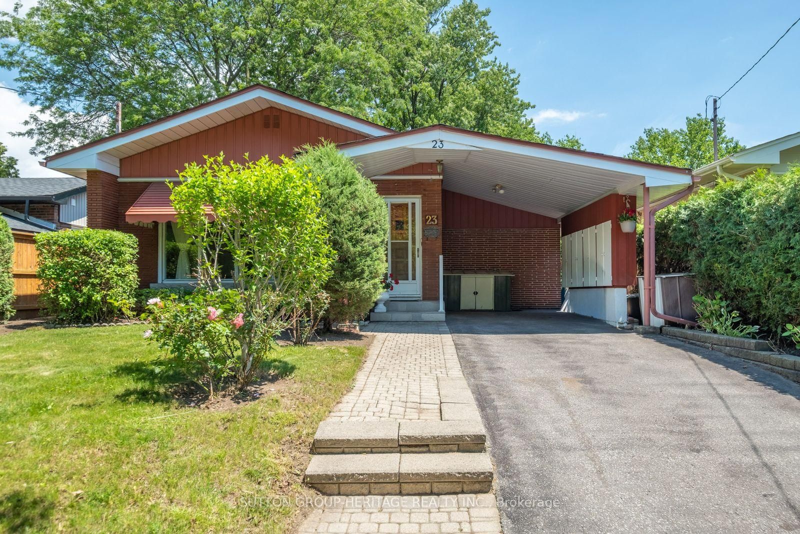 Detached House for sale at 23 Gaiety Drive, Toronto, Ontario, M1H 1B9 - Woburn - MLS: E13537818