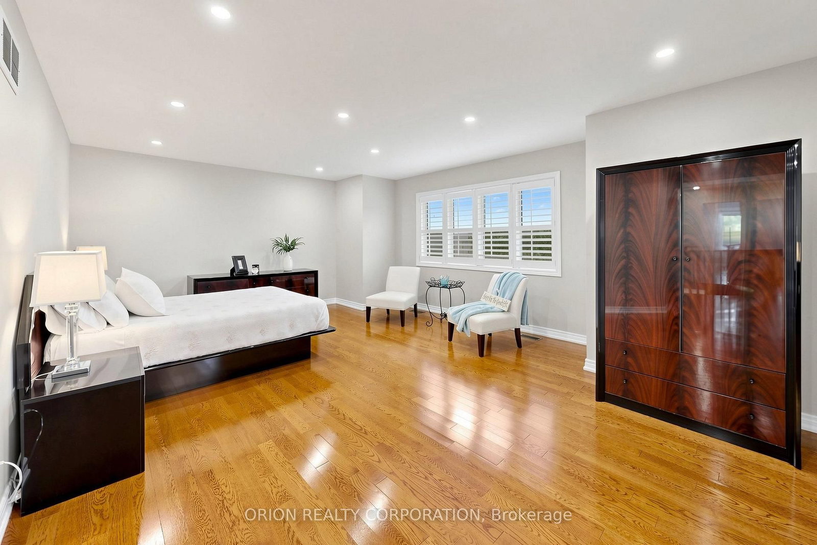 11 Davey Street • Ajax, ON photo 25