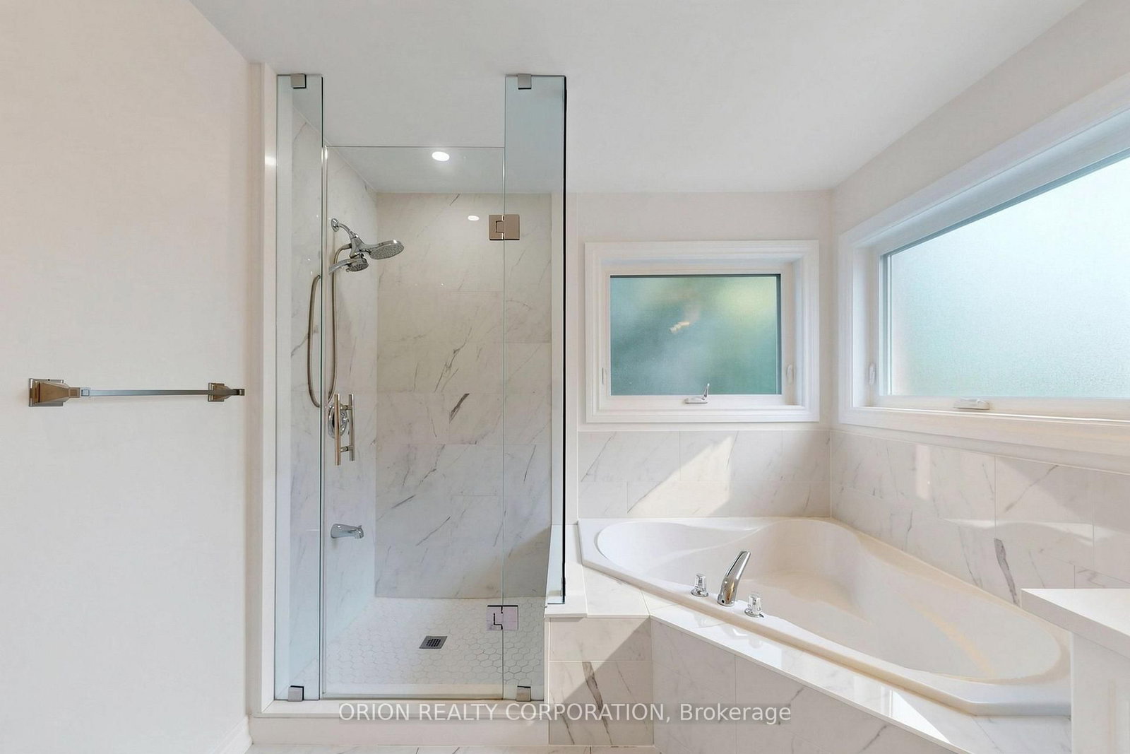 11 Davey Street • Ajax, ON photo 29