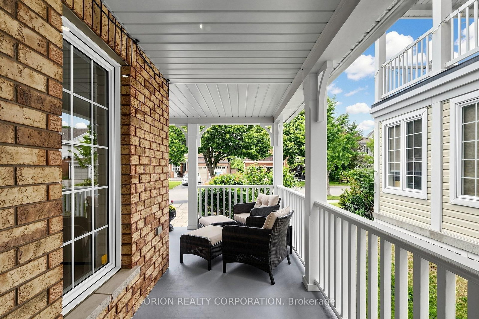 11 Davey Street • Ajax, ON photo 5