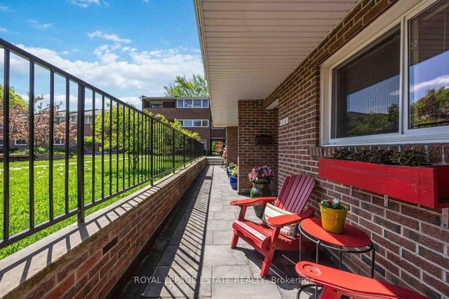 123 - 90 Edgewood Avenue