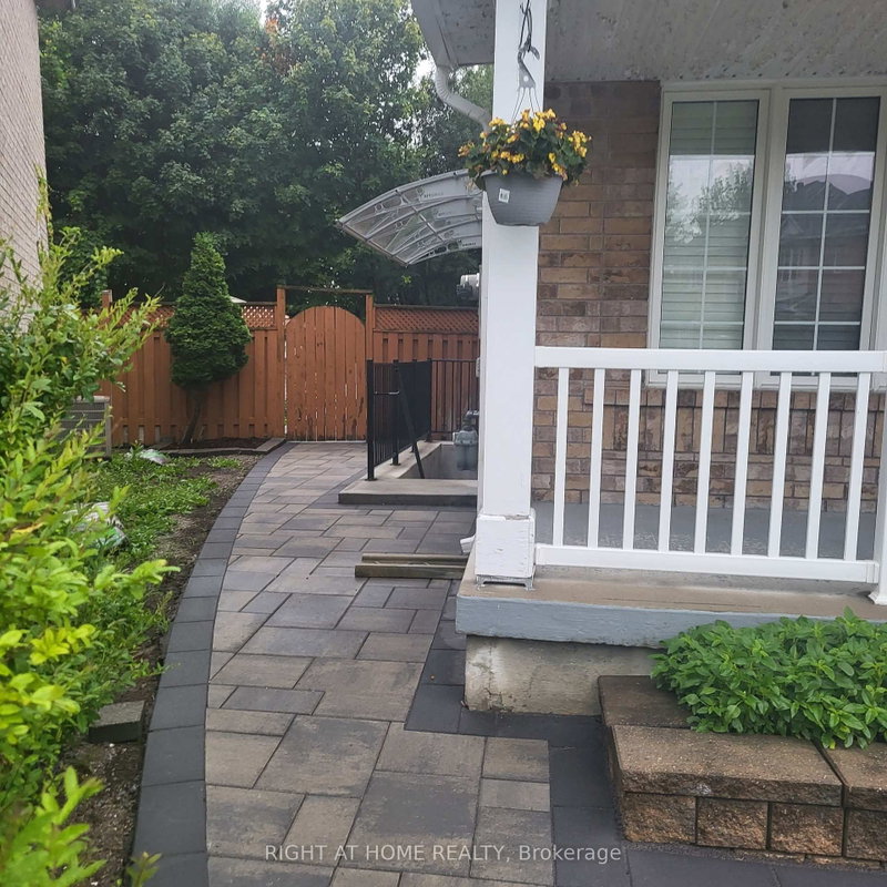 home for lease on Bsmt-75 Grackle Trail S