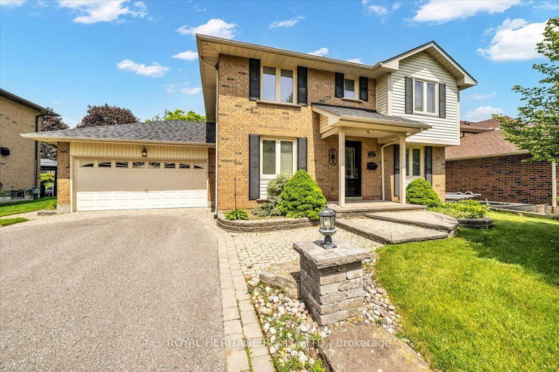 15 Cadby Road, Ajax