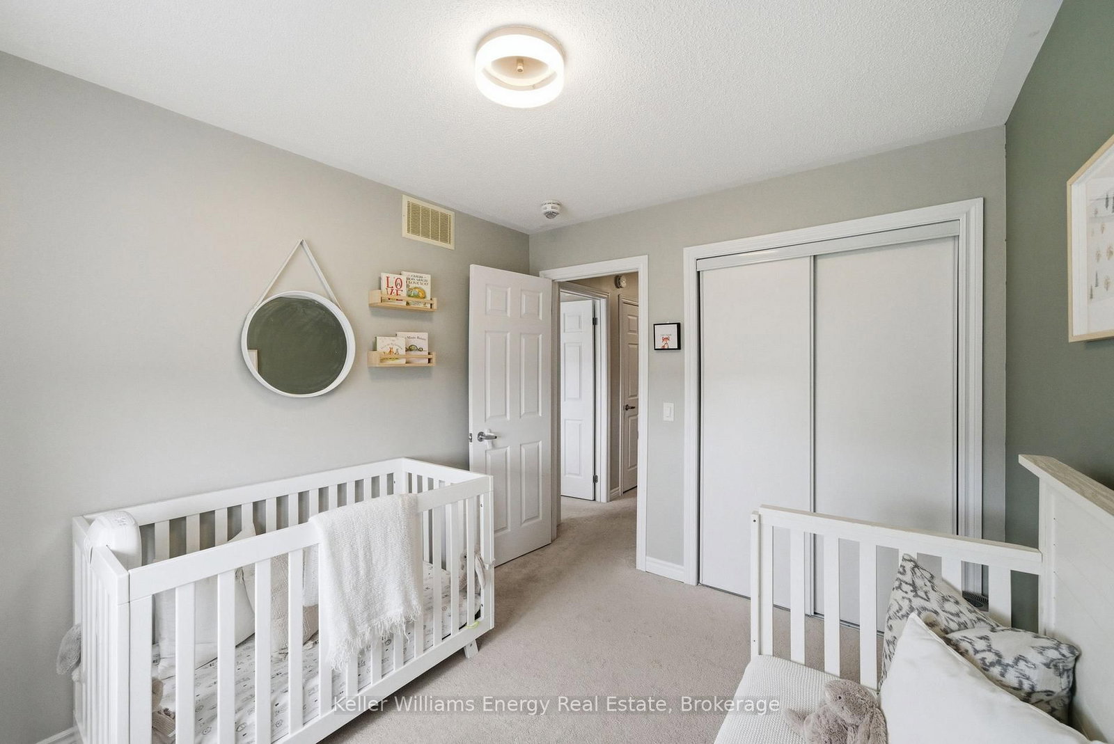 98 Tabaret Crescent • Oshawa, ON photo 13