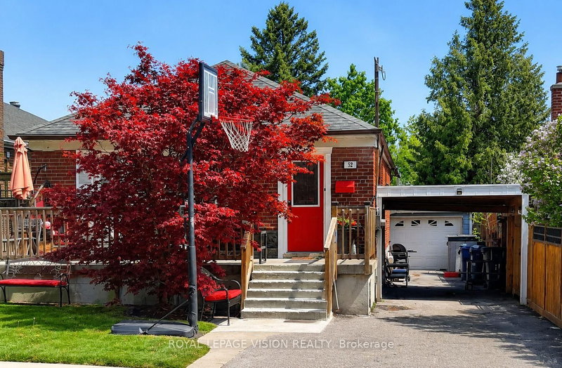 52 Ellendale Drive, Toronto