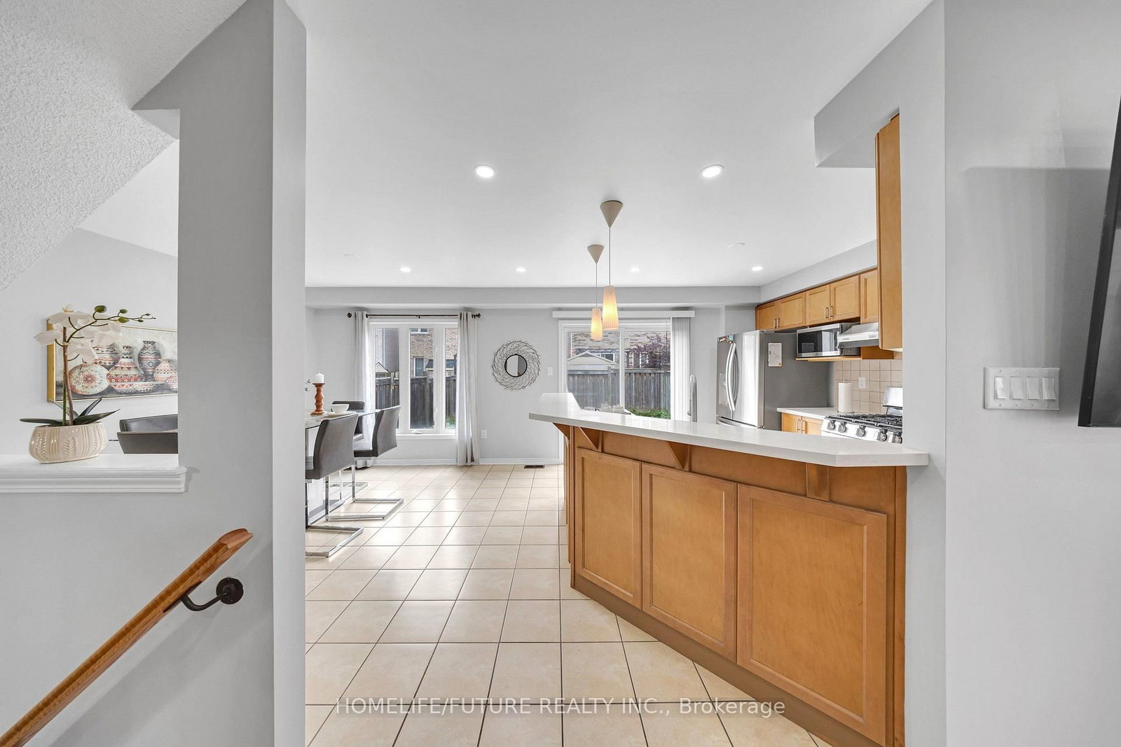 54 Oswell Drive • Ajax, ON photo 7