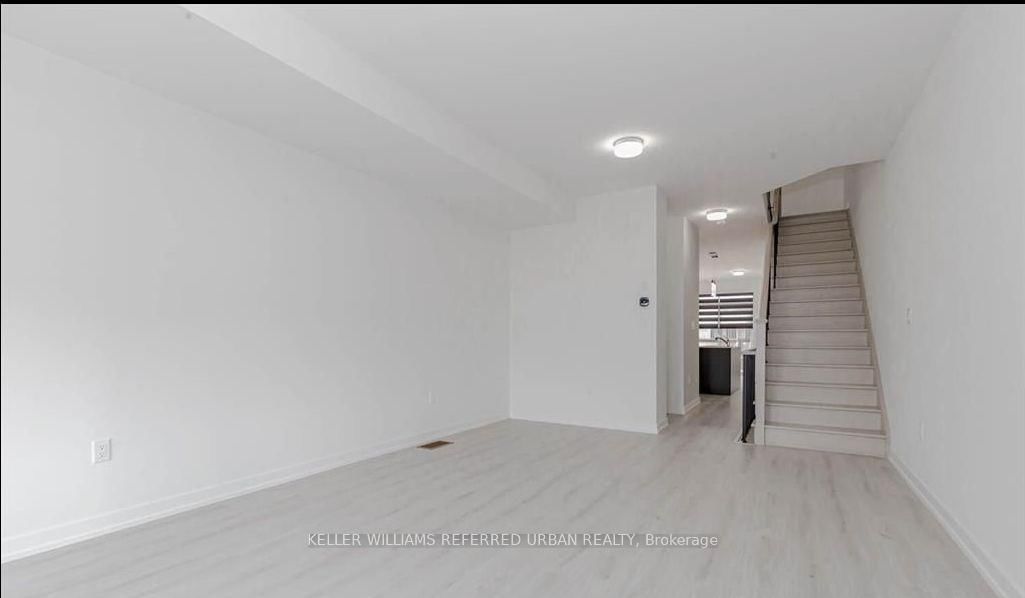 1579 Midland Avenue, Toronto, ON, photo 3