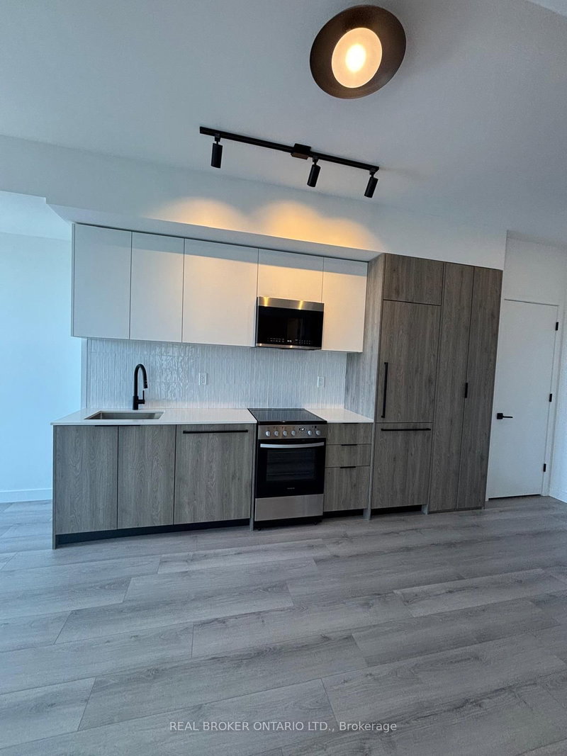 home for lease on 720-1635 MILITARY Trail