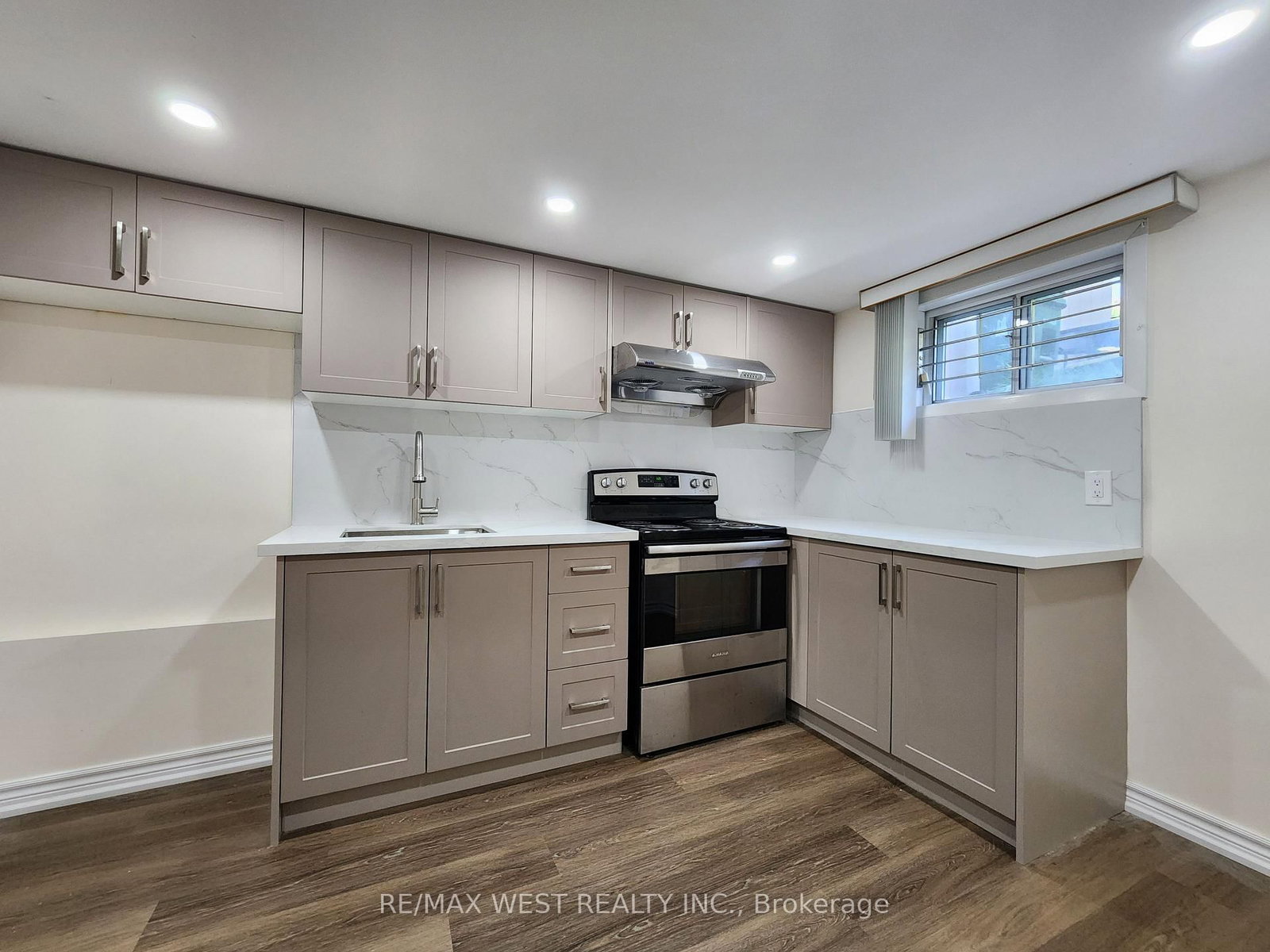 Bsmt-105 Crocus Drive, Toronto, ON, photo 2