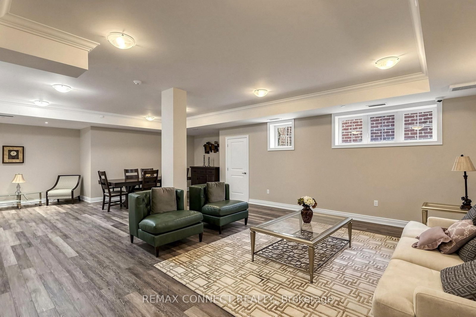 84 Aspen Springs Drive • #307 • Clarington, ON photo 27