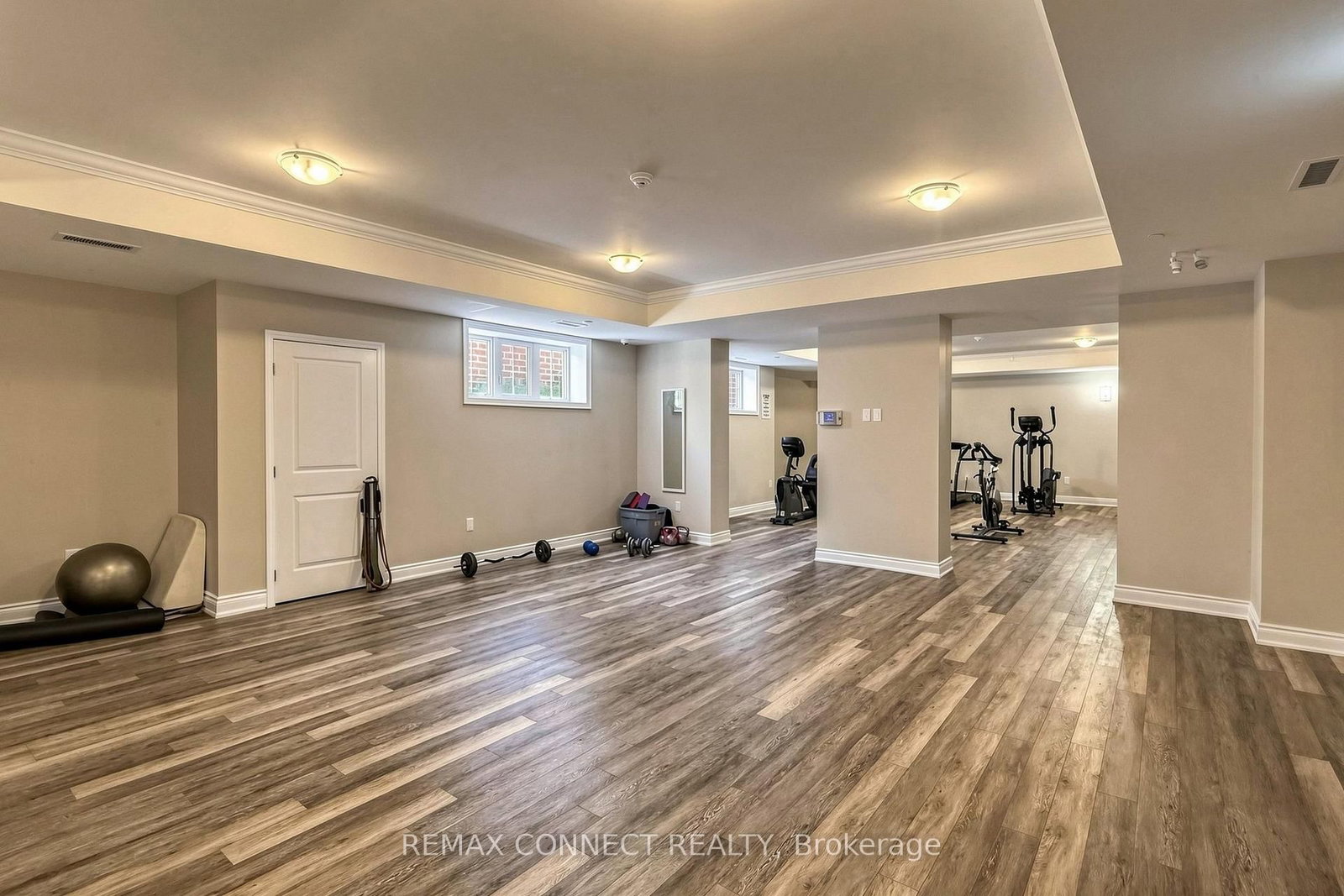 84 Aspen Springs Drive • #307 • Clarington, ON photo 32