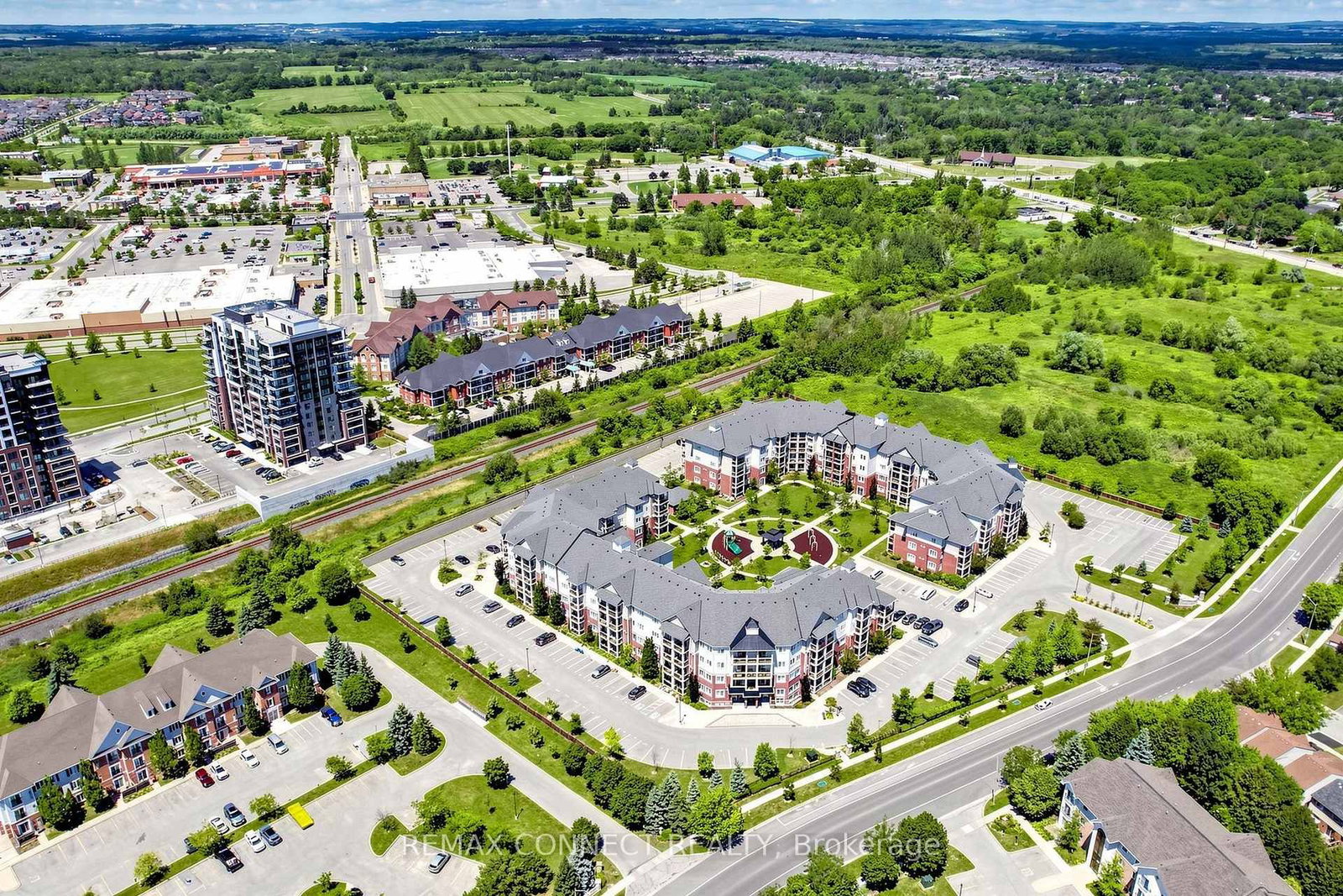 84 Aspen Springs Drive • #307 • Clarington, ON photo 42