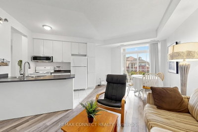 84 Aspen Springs Drive • #307 • Clarington, ON photo 5