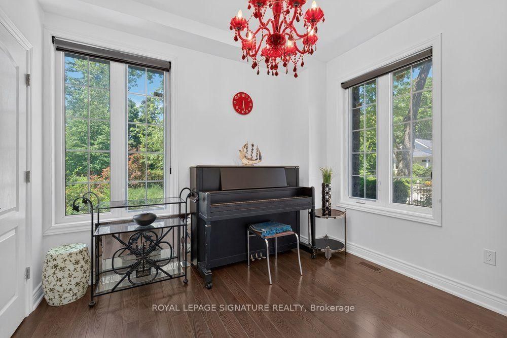 32 Cliffcrest Drive • Toronto, ON photo 23