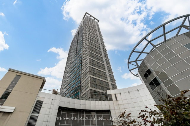 1502 - 36 Lee Centre Drive