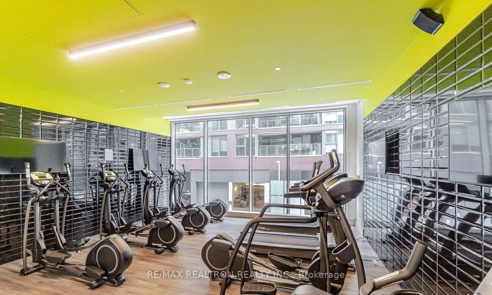 45 Baseball Place • #1307 • Toronto, ON photo 18