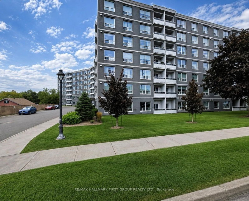 home for lease on 317-145 Liberty Street S