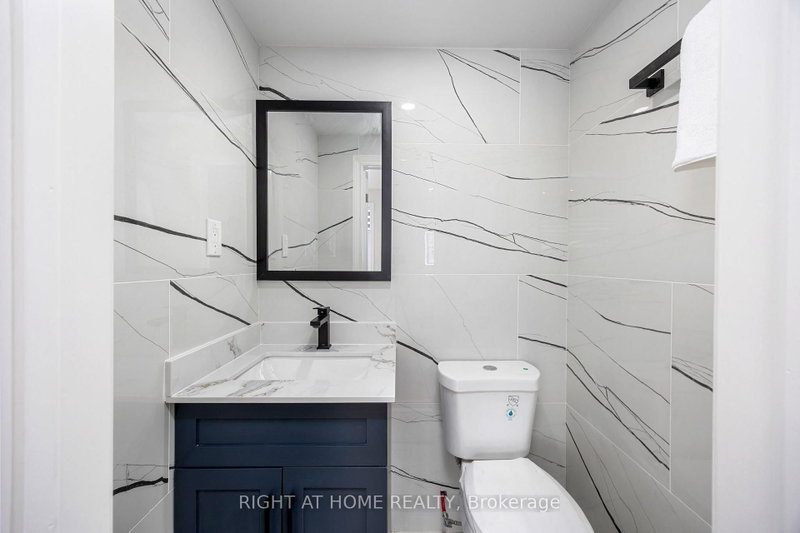 53 Gaiety Toronto,ON M1H 1B9 — Photo 13