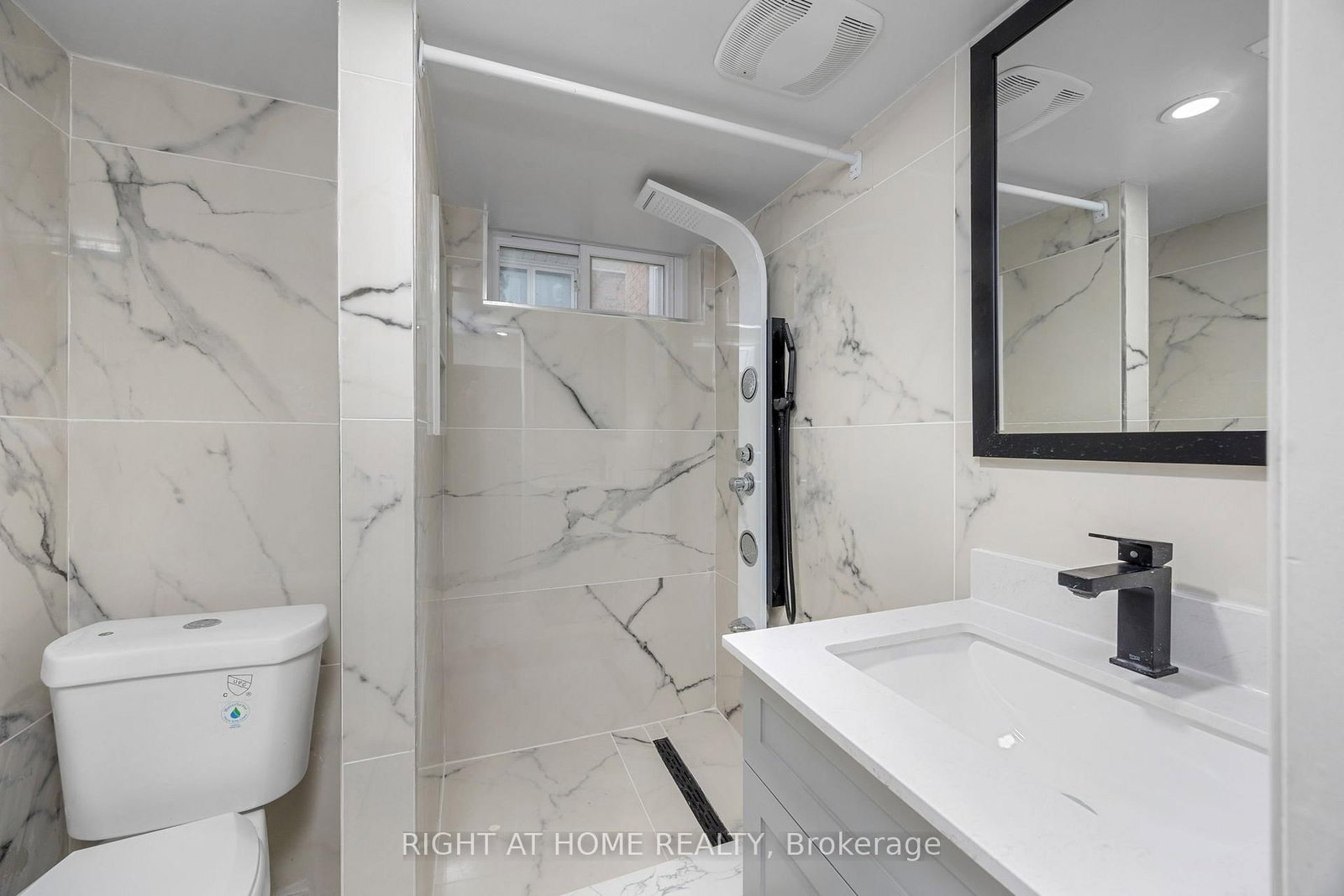 53 Gaiety Drive • Toronto, ON photo 32