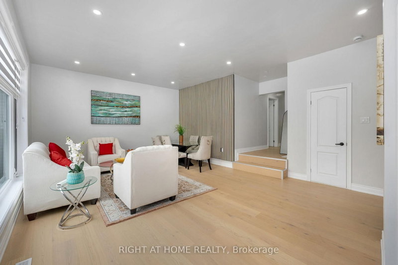 53 Gaiety Dr photo 5