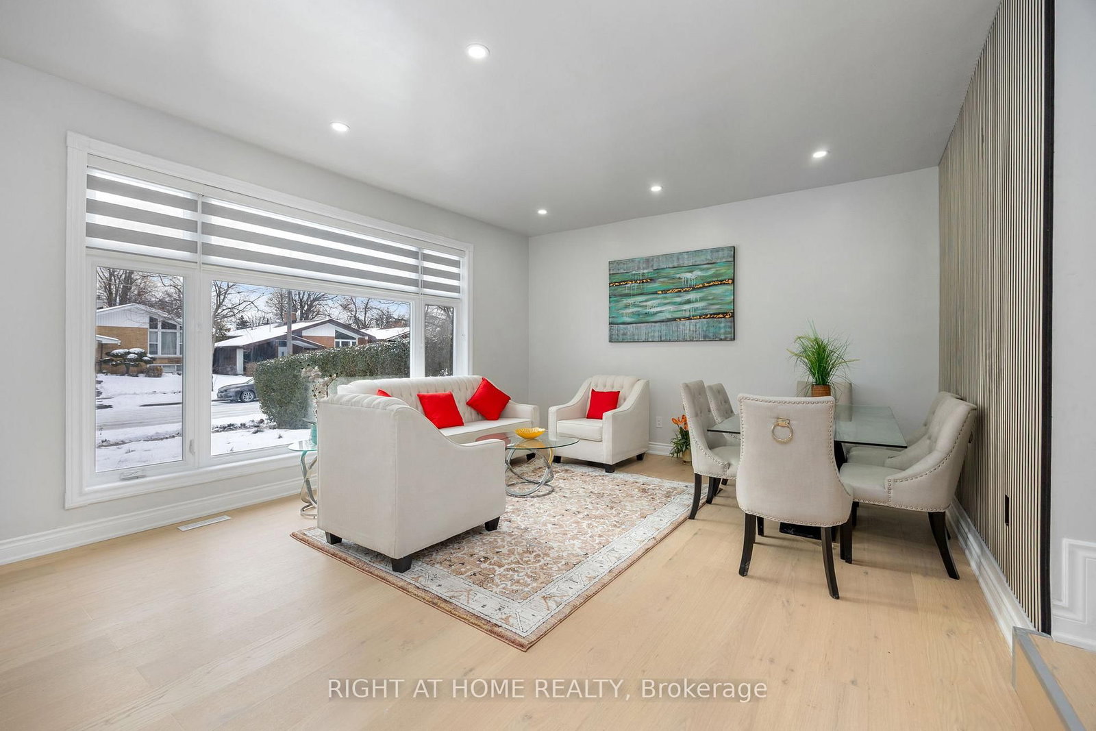 53 Gaiety Drive • Toronto, ON photo 6