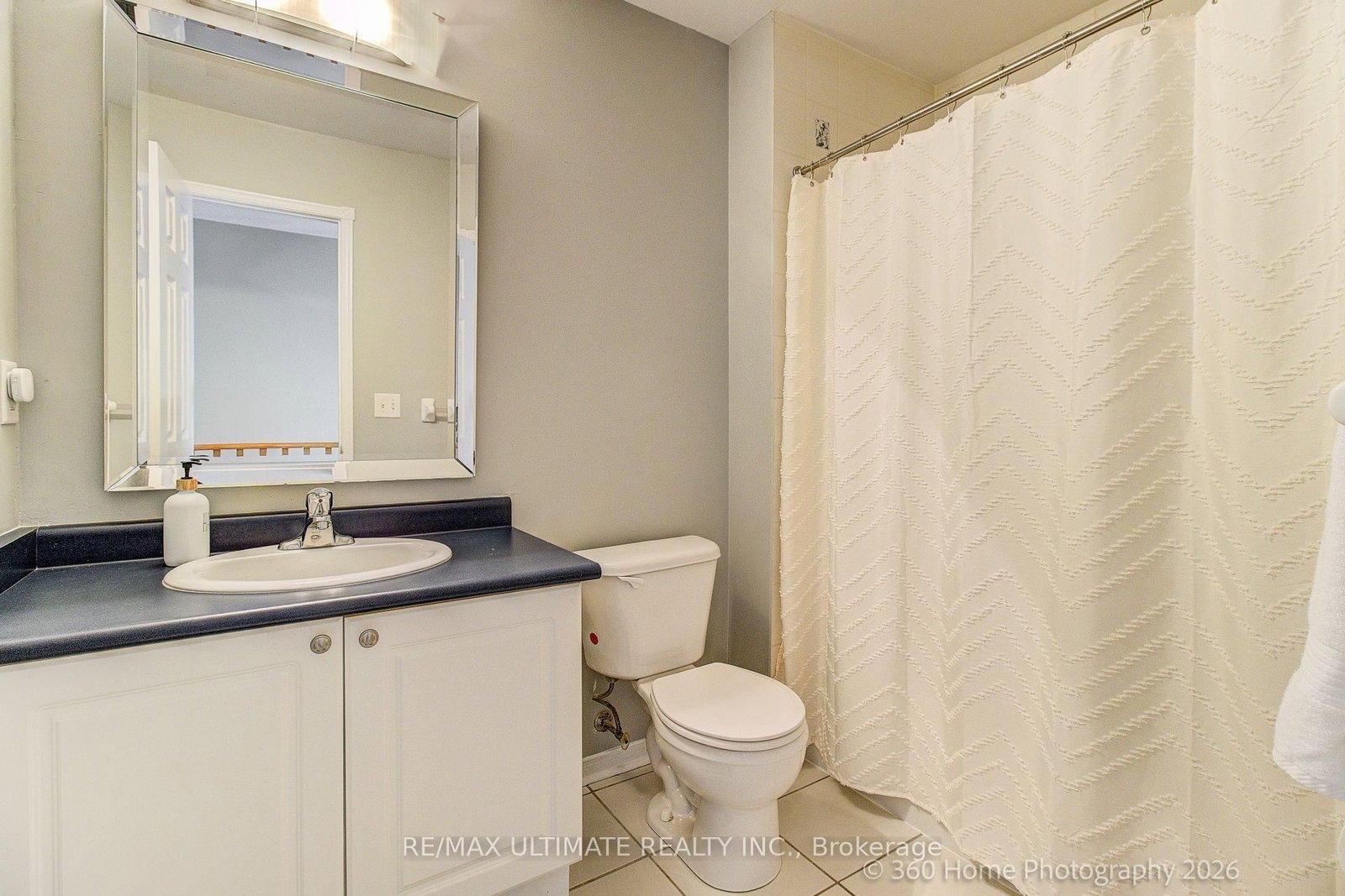 53 Wilshire Drive • Whitby, ON photo 15