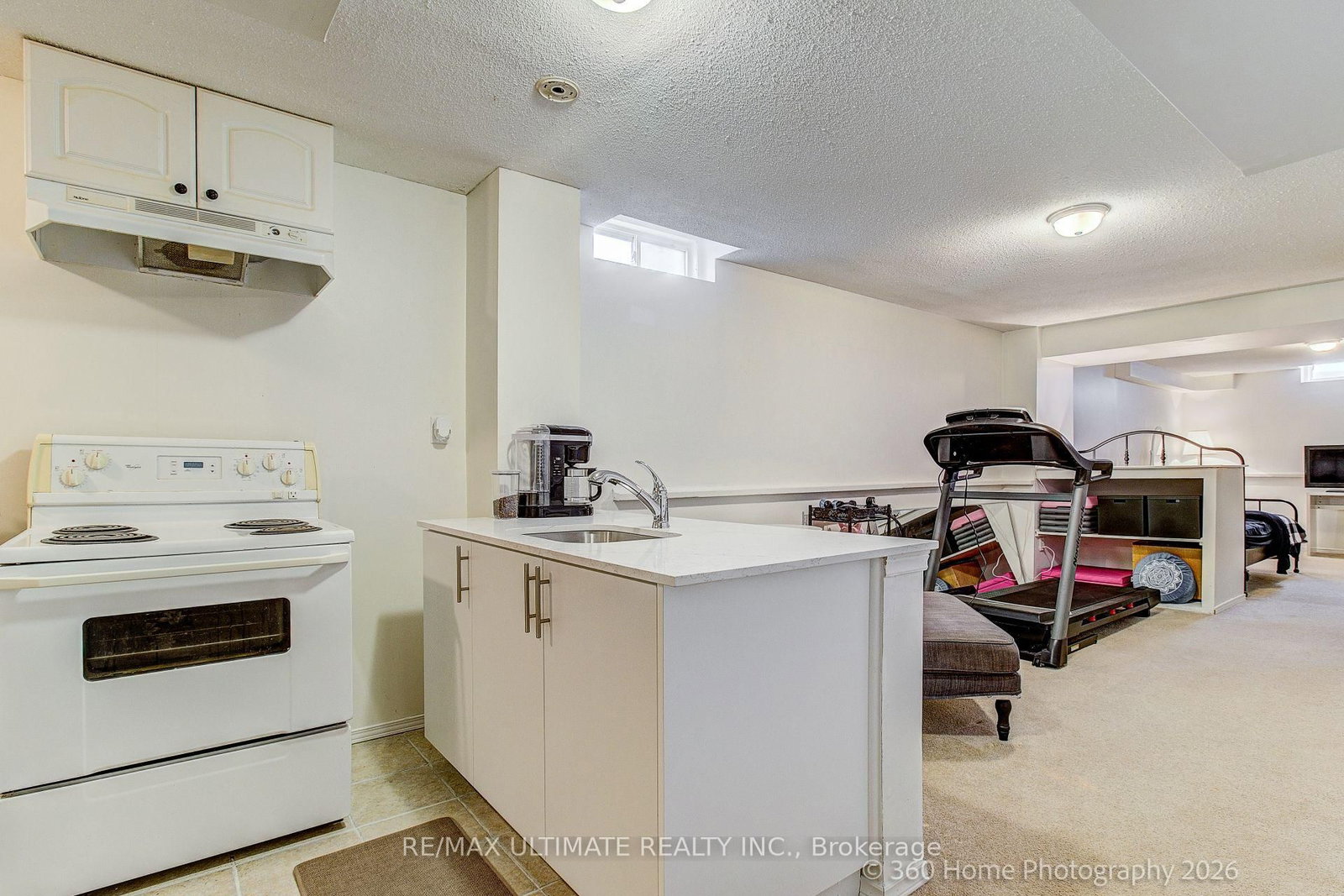 53 Wilshire Drive • Whitby, ON photo 16