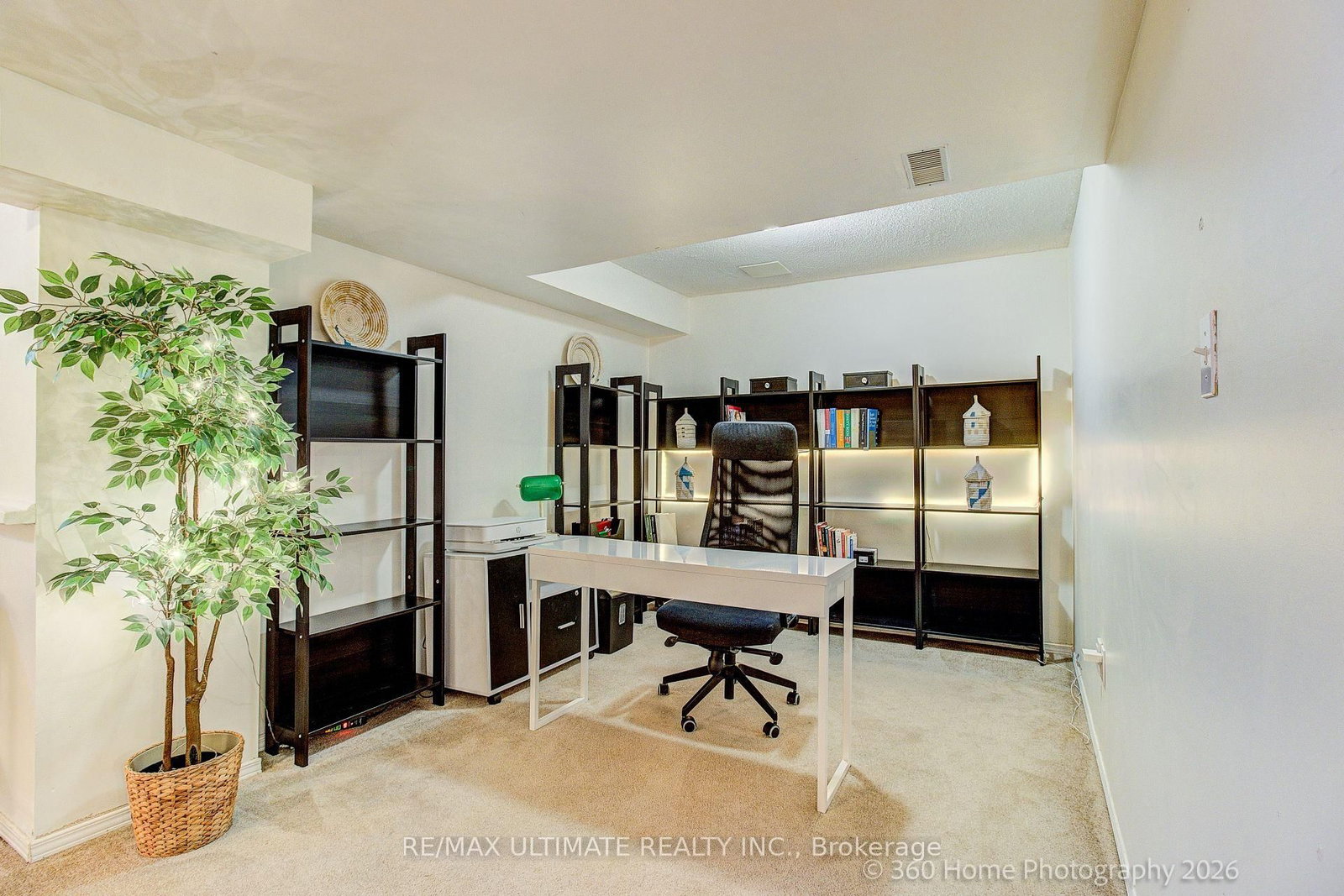 53 Wilshire Drive • Whitby, ON photo 17