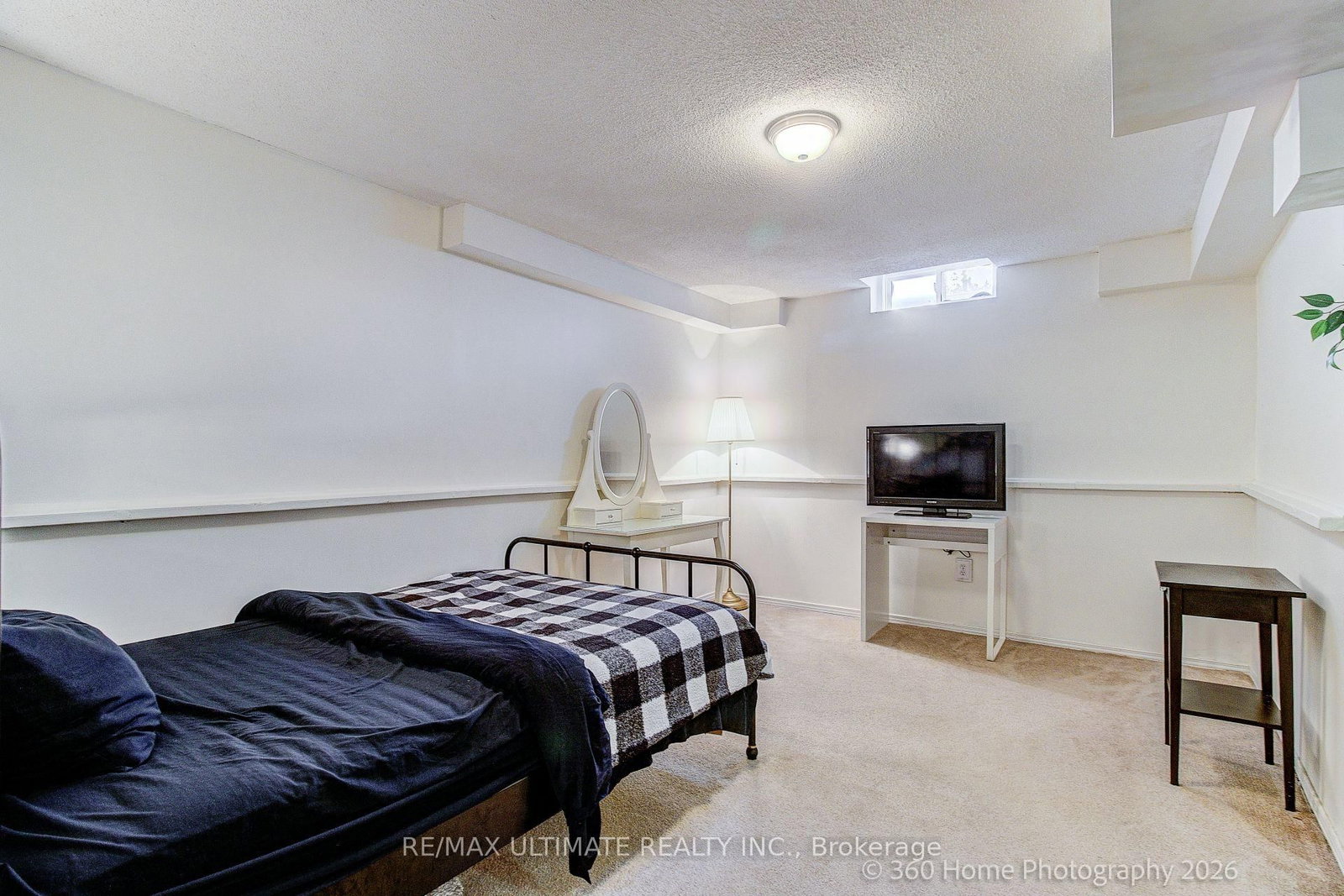 53 Wilshire Drive • Whitby, ON photo 19