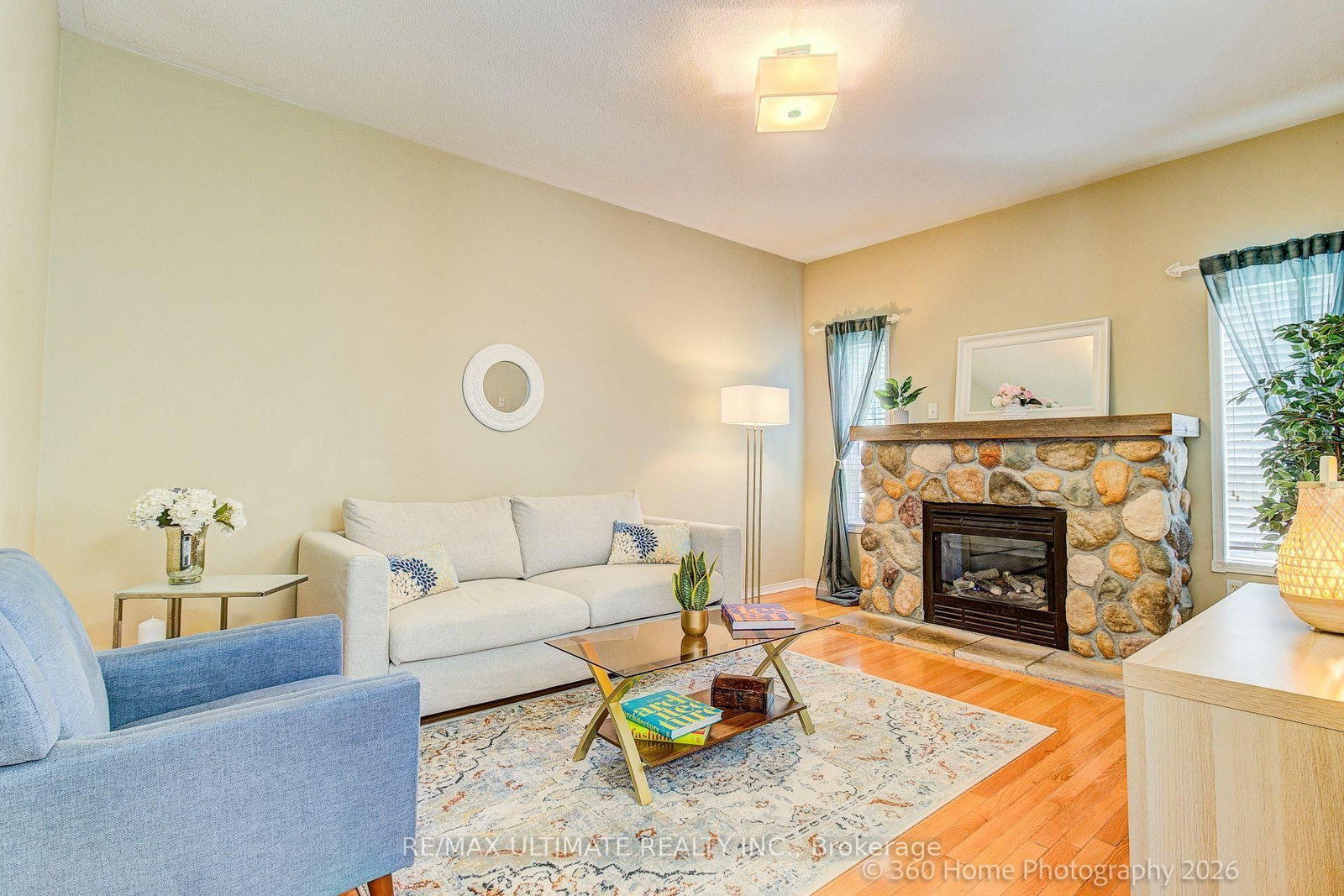 53 Wilshire Drive • Whitby, ON photo 5