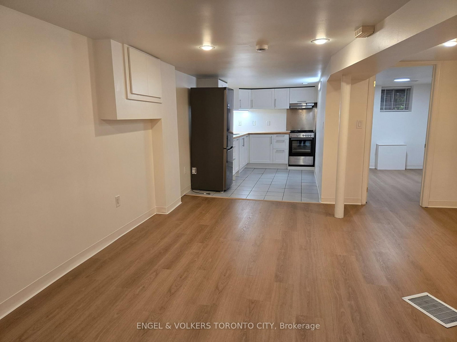 Basement-2012 Dundas Street, Toronto, ON, photo 3