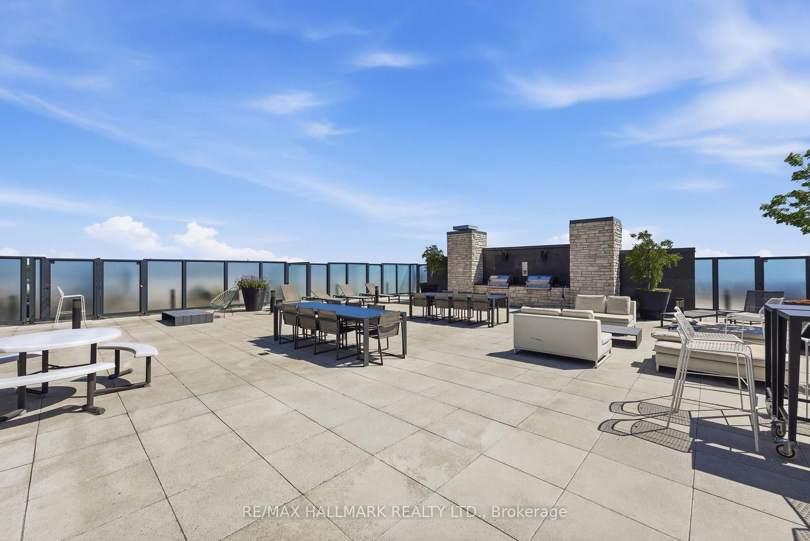 1190 E Dundas Street • #323 • Toronto, ON photo 17