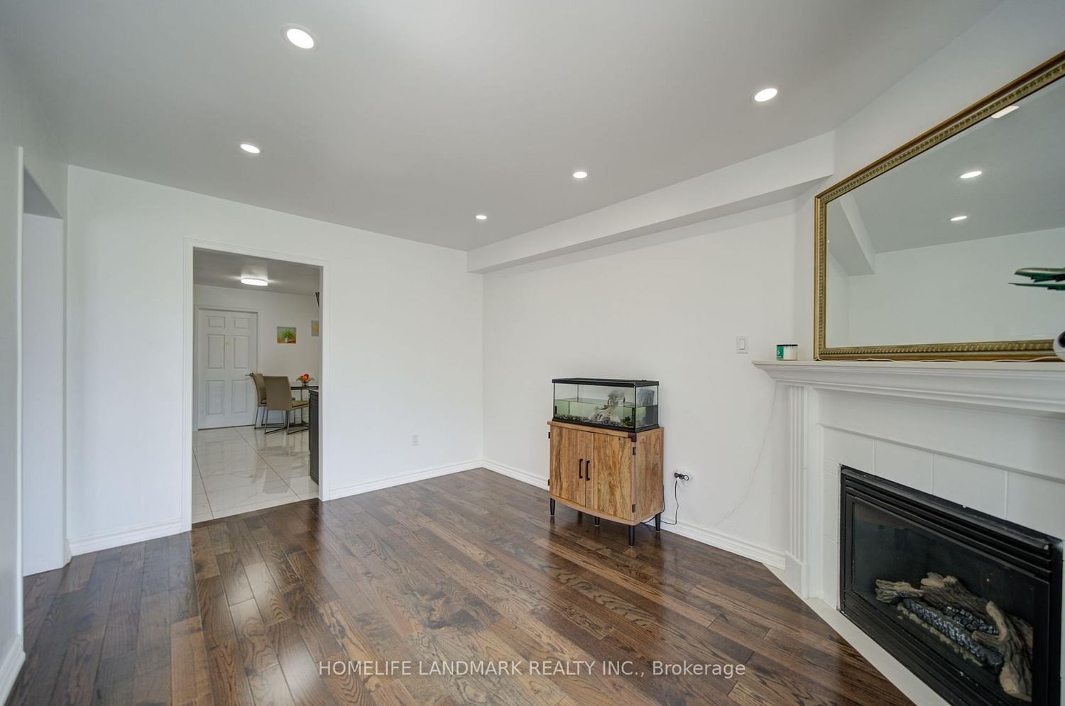 65 Shepton Way • Toronto, ON photo 9