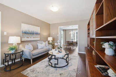 150 Fallingbrook Street — photo 6
