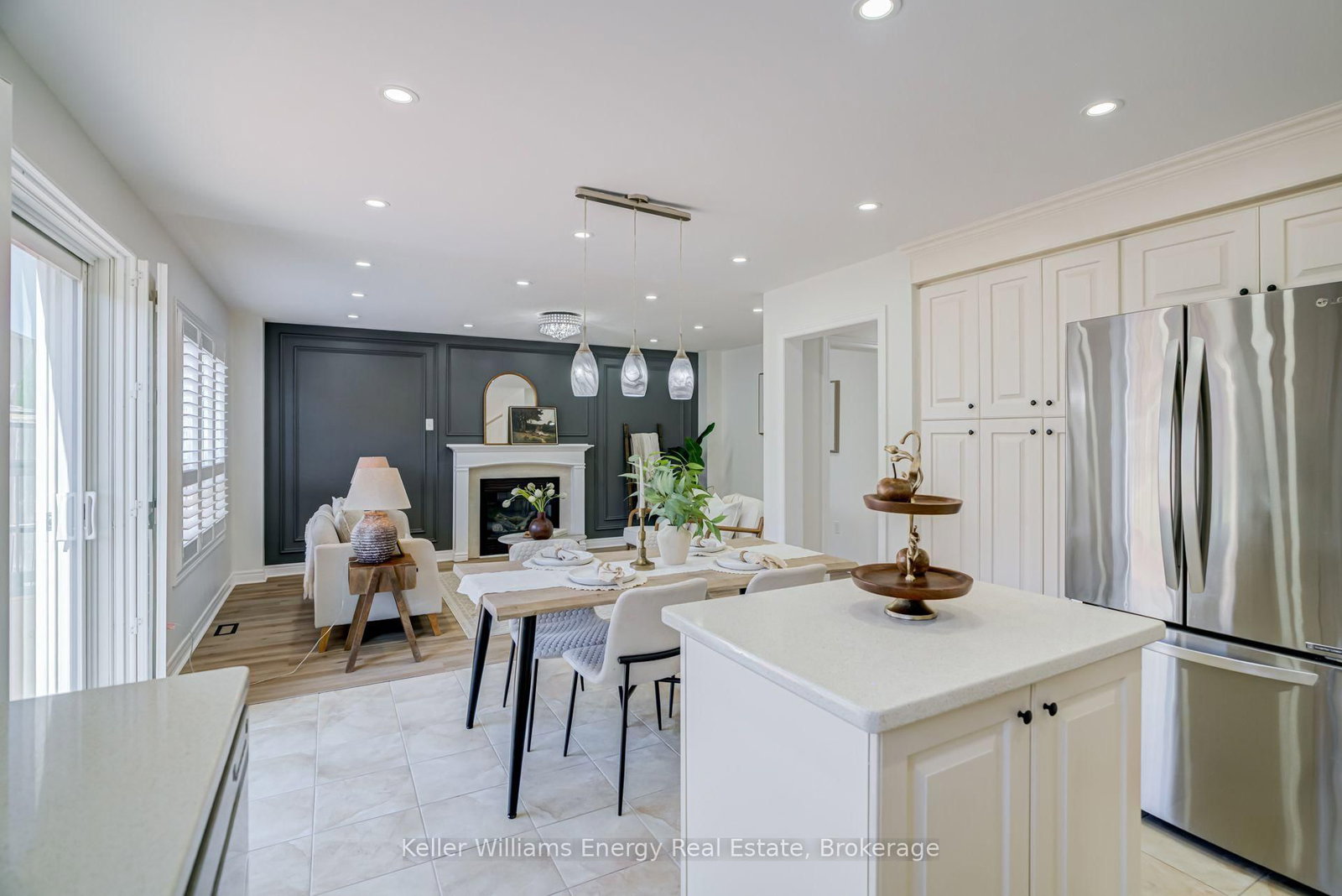 1342 Harlstone Crescent • Oshawa, ON photo 4