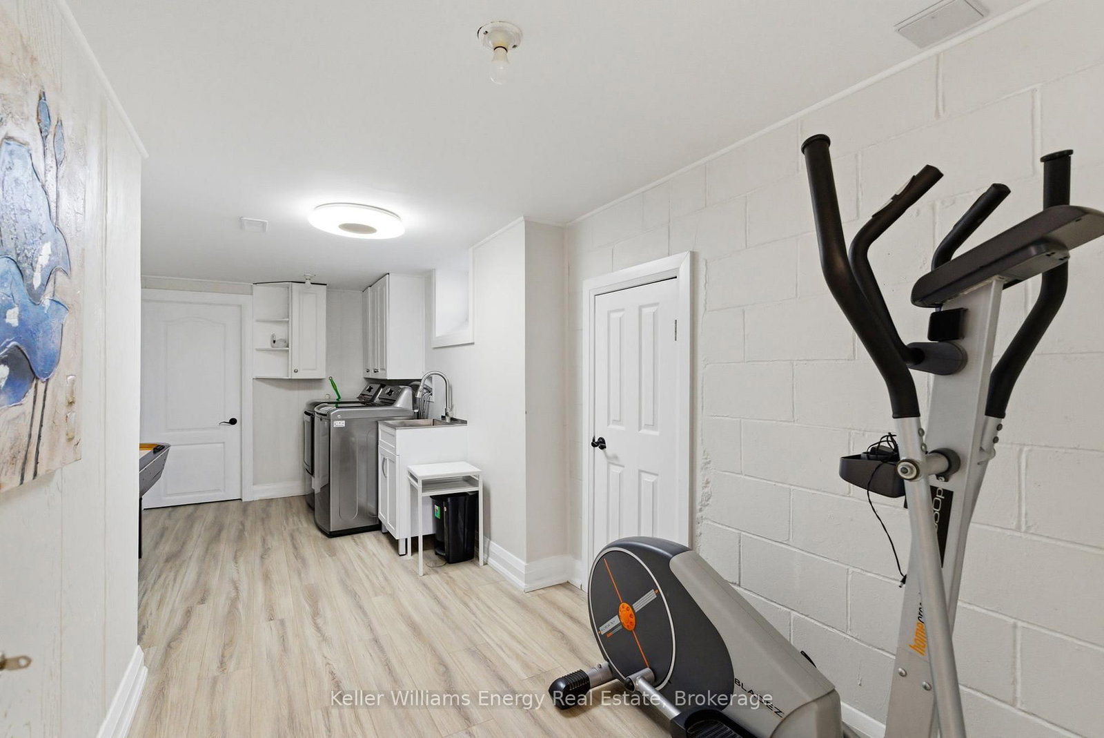 297 Grandview Street S • Oshawa, ON photo 24