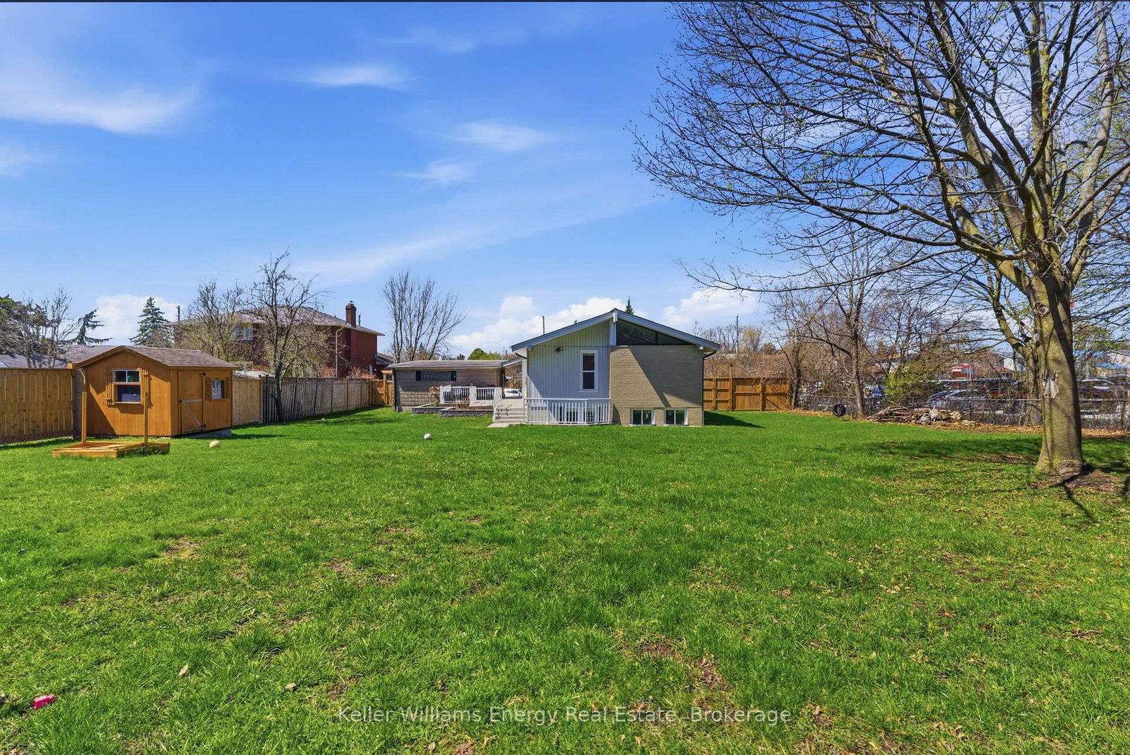 297 Grandview Street S • Oshawa, ON photo 31