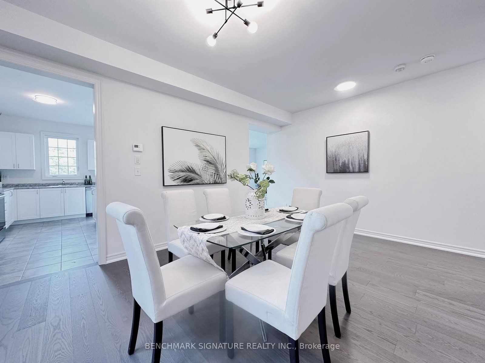 2481 Bandsman Crescent • Oshawa, ON photo 3