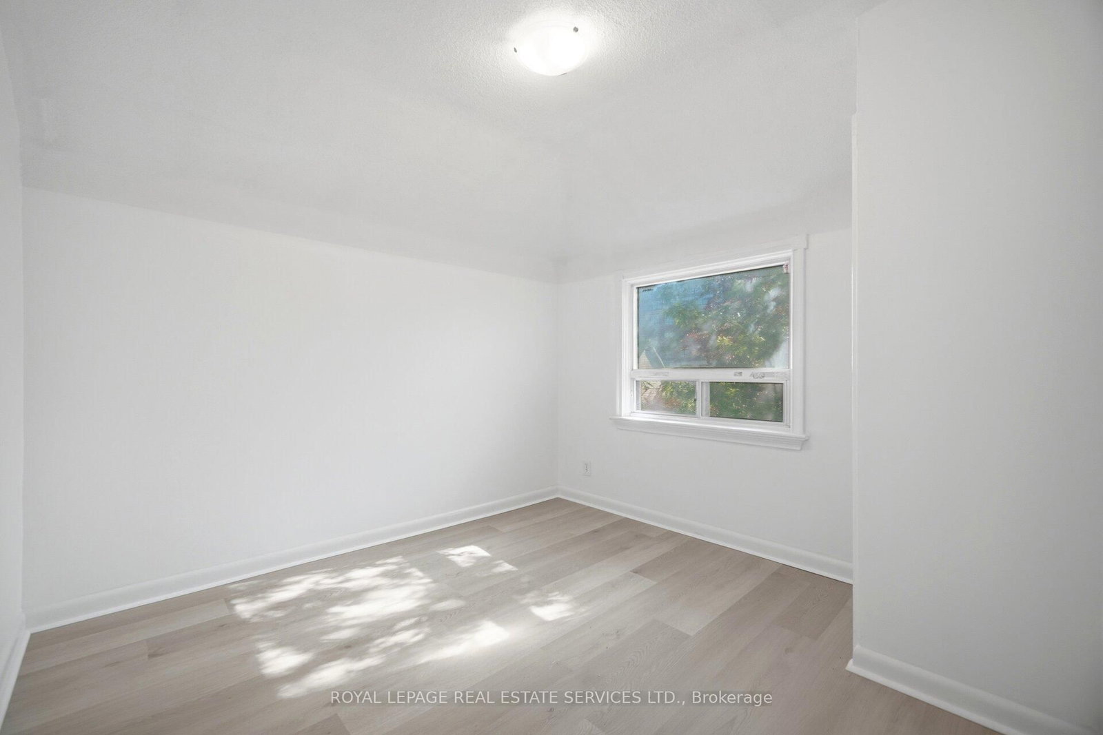 76-78 Lewis Street • Toronto, ON photo 24