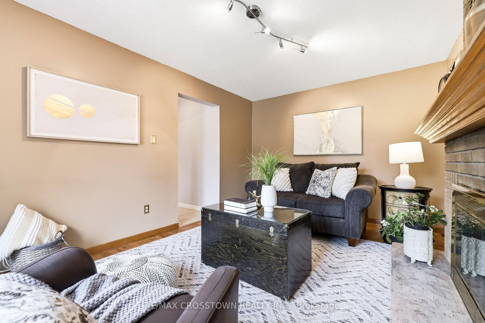 4 Martinet Street • Whitby, ON photo 21