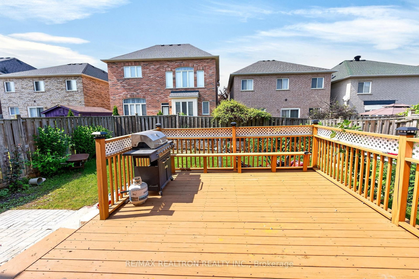 18 Sivyer Crescent • Ajax, ON photo 23