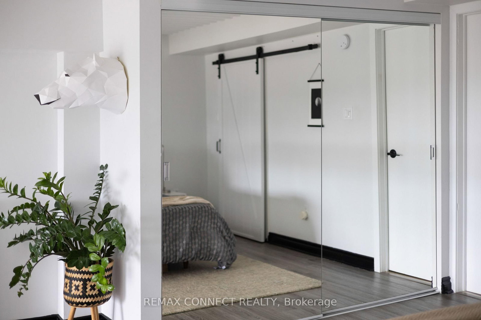 517 Kingston Road • #4 • Toronto, ON photo 27