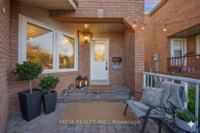 12 Heaver Drive
