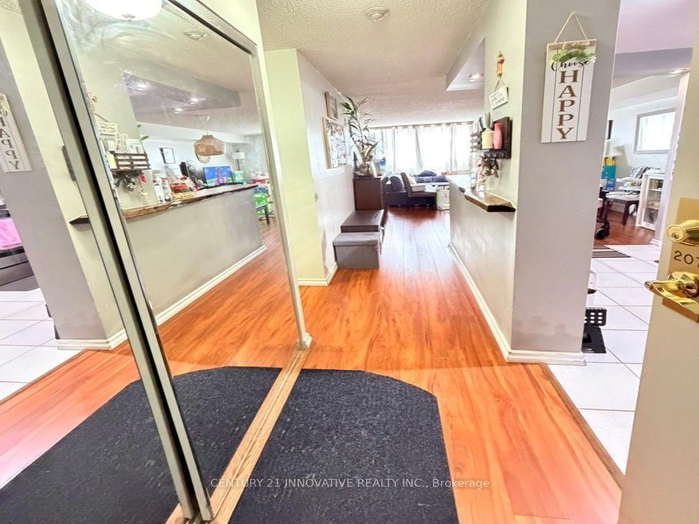 1665 Victoria Park Avenue • #Unit 207 • Toronto, ON photo 11